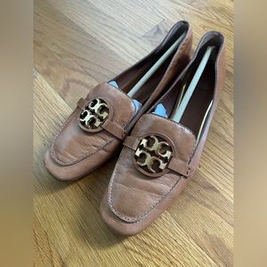 Tory Burch ladies loafer US W6.5